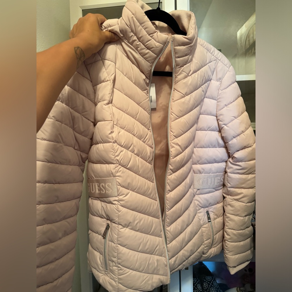 Guess jacket NWT !!